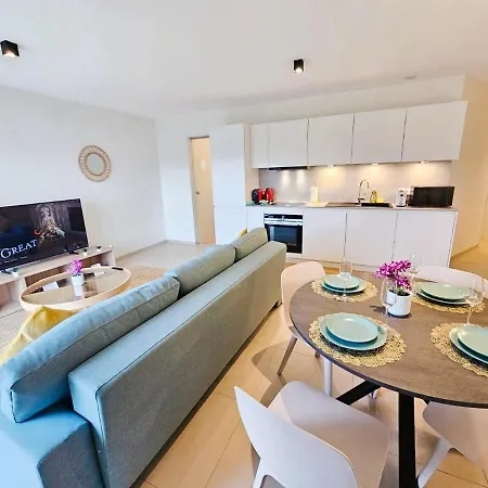Warm&bright 1br Flat With Terrace And Parking * Luxembourg