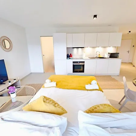 Warm&bright 1br Flat With Terrace And Parking 卢森堡