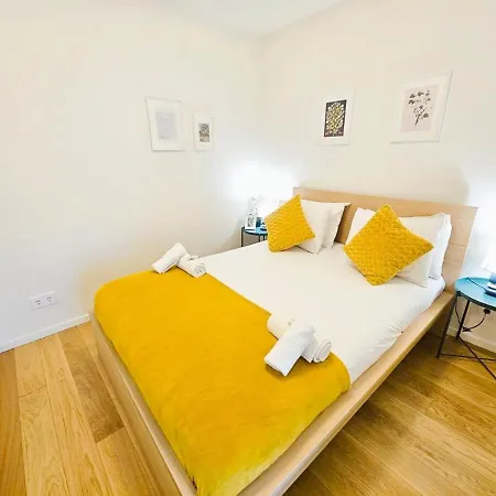 Lejlighed Warm&bright 1br Flat With Terrace And Parking *