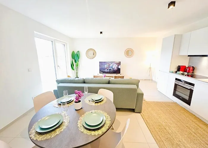 Warm&bright 1br Flat With Terrace And Parking Luxemburg